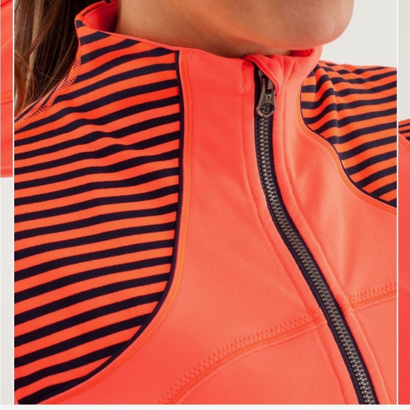 🍋LULULEMON FORME JACKET-LIGHT FLARE/CLASSIC STRIPE INKWELL-4🍋 - Picture 9 of 15